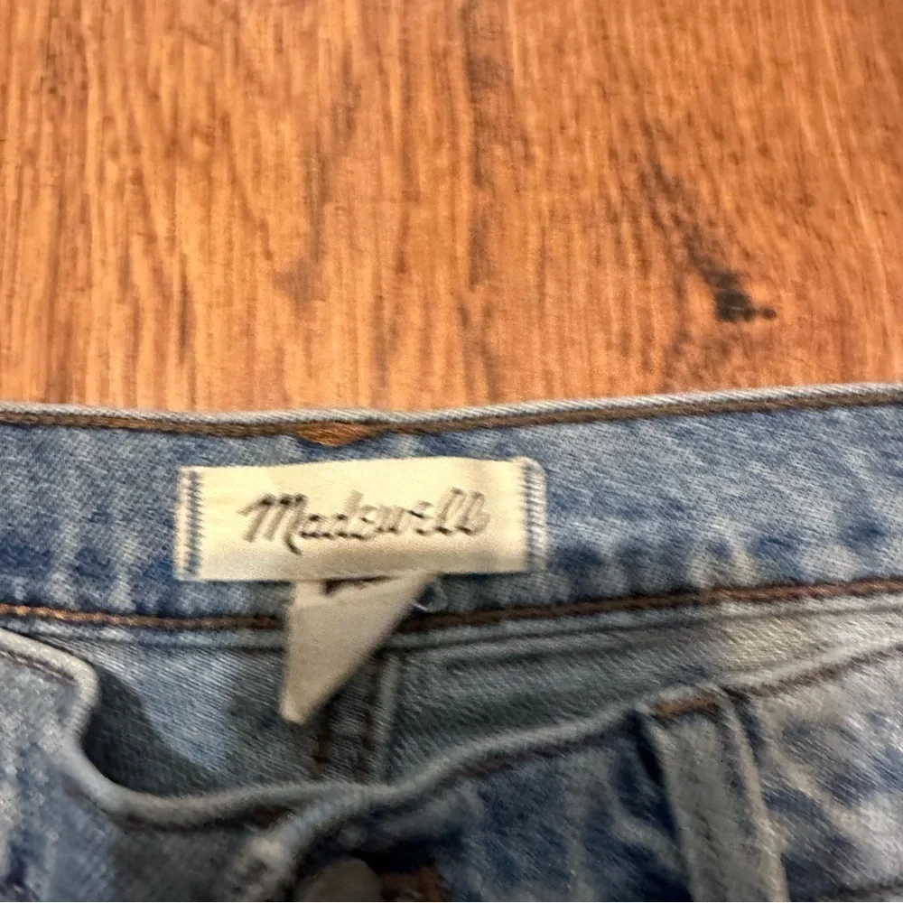 Madewell Blue Denim Jean HIGH Rise Mid Lenght Shorts Cotton Blend Raw Hem